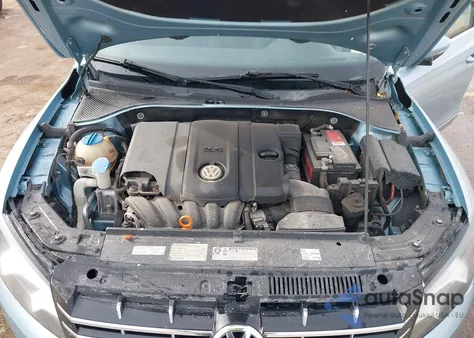 2012 Volkswagen Passat 2.5L Sel Premium z USA, uszkodzony, nr VIN 1VWCP7A35CC091213